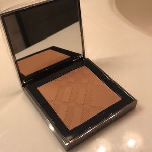 Burberry bronzer